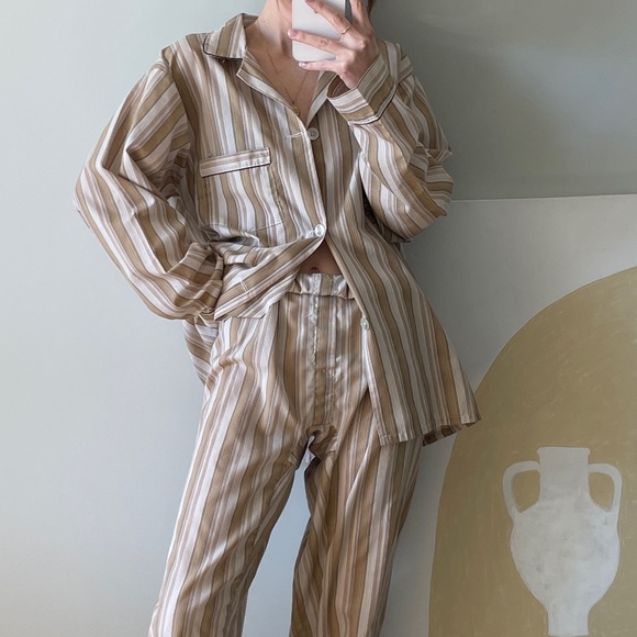 SOLD ON DEPOP Vintage Cotton Striped PJ Set - Picture 3 of 8